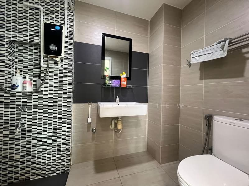 Condominium for Rent at Ujana Executive Apartment - Jessica Tiew - Bathroom - PropertyGuru.com.my