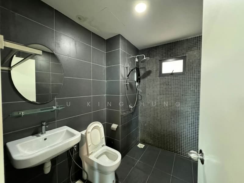 Condominium for Rent at Parkhill Residence - Lu King Hung - Bathroom - PropertyGuru.com.my