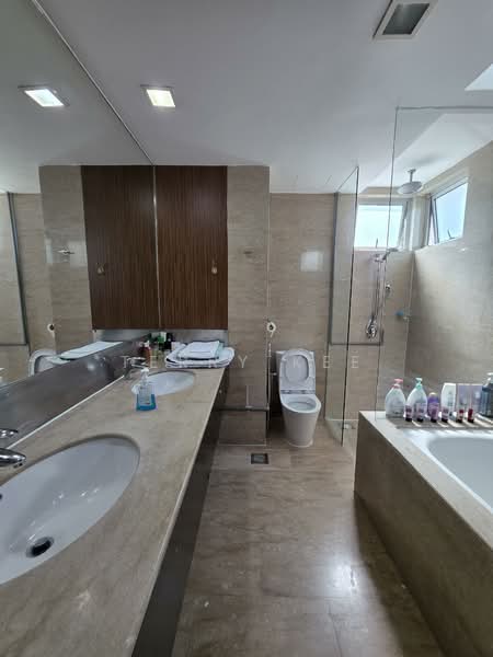Semi-Detached House for Sale in Mont Kiara (Kuala Lumpur) - Terry Kee - Bathroom - PropertyGuru.com.my
