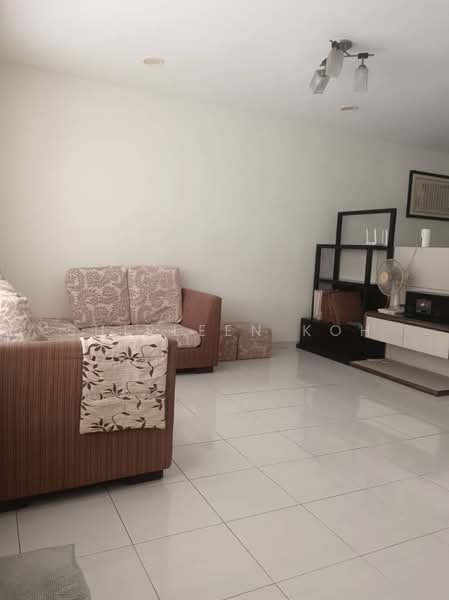2-storey Terraced House for Rent in Bukit Indah (Iskandar Puteri (Nusajaya)) - Shirleen Koh - Living Room - PropertyGuru.com.my