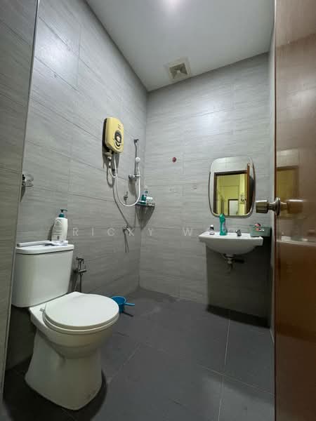 BUKIT INDAH BANDAR NUSAJAYA untuk Untuk Dijual - RM 935,000, Apr 2026 - Bathroom - PropertyGuru.com.my