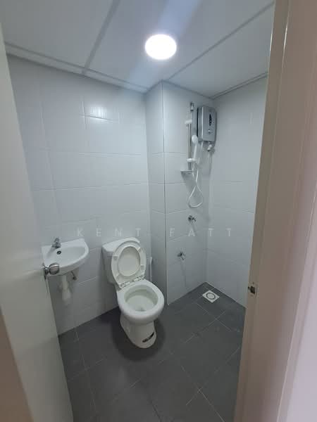 Condominium for Sale at Residensi Anggerik Wira - Kent Fatt - Bathroom - PropertyGuru.com.my