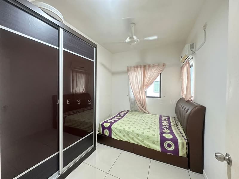 Ujana Executive Apartment untuk Untuk Dijual - RM 750,000, Apr 2026 - Bedroom - PropertyGuru.com.my