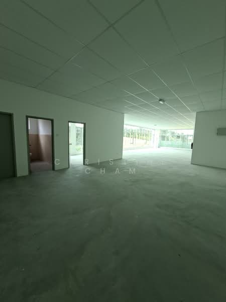 Detached Factory for Rent in Kawasan Perindustrian Lukut (Kota Tinggi) - Christine Cham - Interior - PropertyGuru.com.my