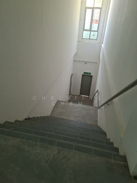 Detached Factory for Rent in Kawasan Perindustrian Lukut (Kota Tinggi) - Christine Cham - Interior - PropertyGuru.com.my