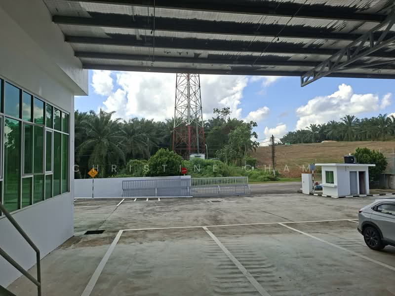 Detached Factory for Rent in Kawasan Perindustrian Lukut (Kota Tinggi) - Christine Cham - Exterior - PropertyGuru.com.my
