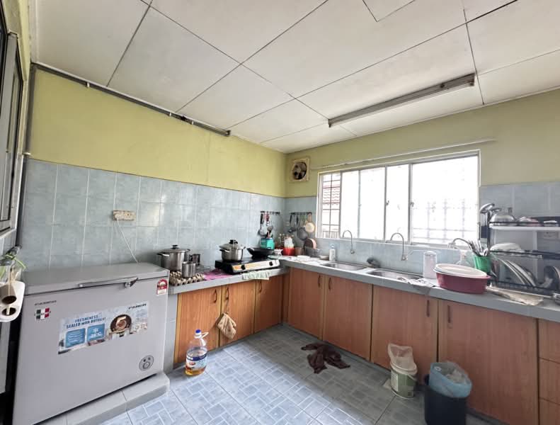 2-storey Terraced House for Sale in Seri Utama Damansara (Kota Damansara) - Esther Lim - PropertyGuru.com.my
