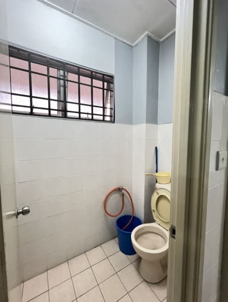 2-storey Terraced House for Sale in Seri Utama Damansara (Kota Damansara) - Esther Lim - Bathroom - PropertyGuru.com.my