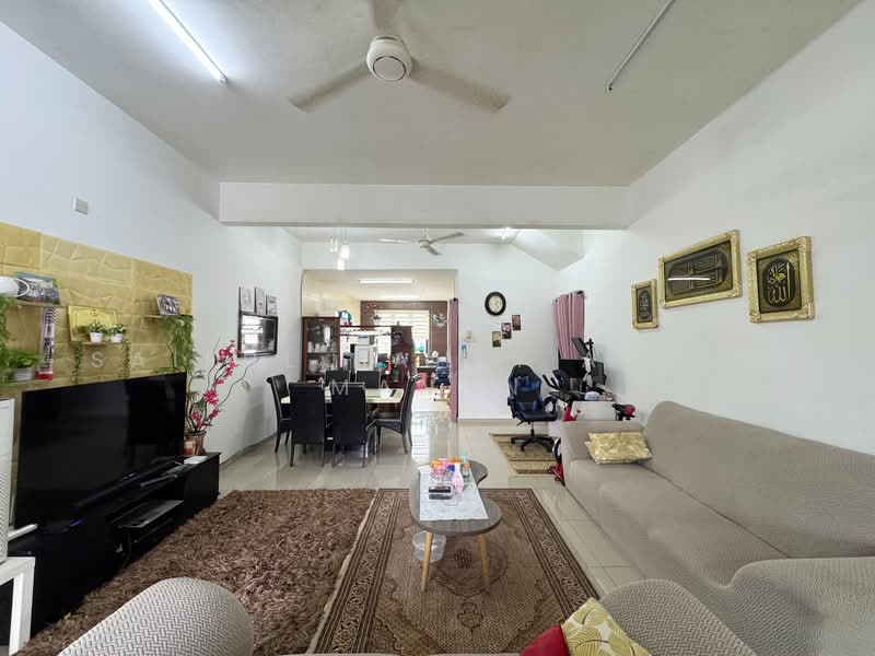 Nada Alam @ Pajam untuk Untuk Dijual - RM 515,000, Apr 2026 - Living Room - PropertyGuru.com.my