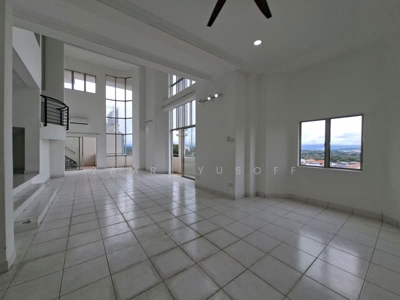 Condominium for Sale at Kemuncak Shah Alam - Zamri Yusoff - Living Room - PropertyGuru.com.my