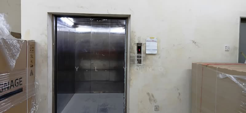 Warehouse for Rent in Kota Damansara (Selangor) - Y.L. Yong - Interior - PropertyGuru.com.my