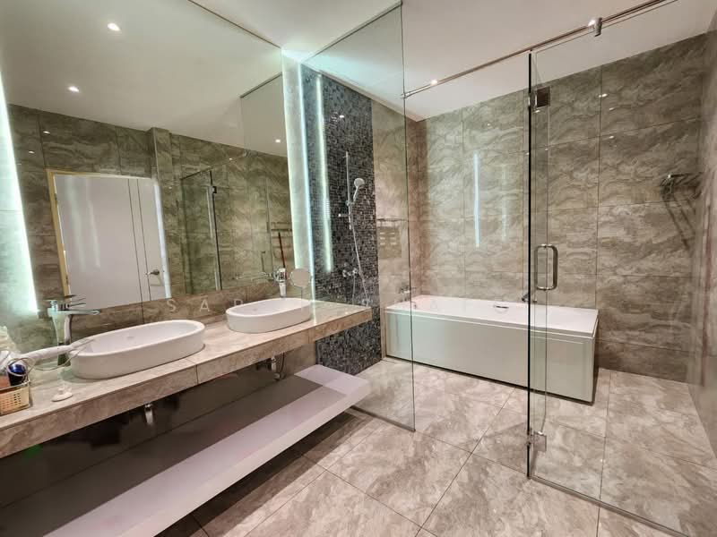 Cluster House for Sale in Iskandar Puteri (Nusajaya) (Johor) - Sarah Shaffi - Bathroom - PropertyGuru.com.my