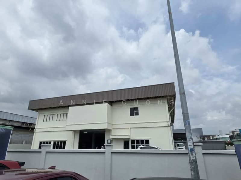 Puchong Semi-D Factory Warehouse. 1min to Bukit Jalil Highway (450m) TPK Bandar Kinrara untuk Untuk Disewa - RM 23,000 /bulan, Apr 2026 - Exterior - PropertyGuru.com.my
