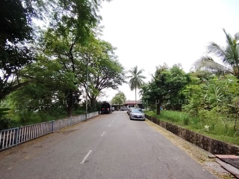 Commercial Land for Sale in Shah Alam (Selangor) - Muhammad Muadz - Exterior - PropertyGuru.com.my