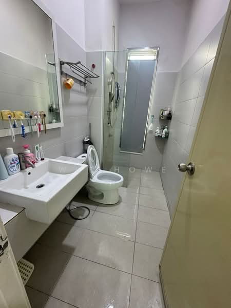 2-storey Terraced House for Sale in Austin (Johor Bahru) - Wee Howe - Bathroom - PropertyGuru.com.my