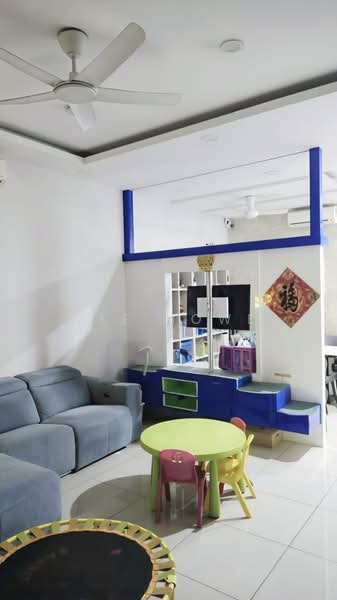 2-storey Terraced House for Sale in Austin (Johor Bahru) - Wee Howe - Living Room - PropertyGuru.com.my