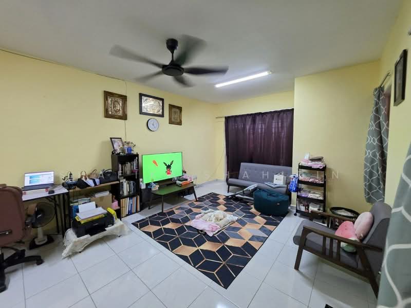 Apartment for Sale at Lakeview Apartments - Shafika Shahidin - Living Room - PropertyGuru.com.my
