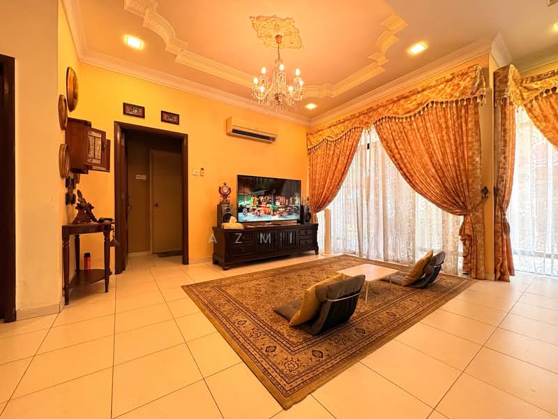 Semi-Detached House for Sale in Klang (Selangor) - Azmi . - Living Room - PropertyGuru.com.my