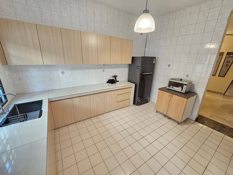 2-storey Terraced House for Rent in Bukit Jelutong (Shah Alam) - Winny Su - Kitchen - PropertyGuru.com.my