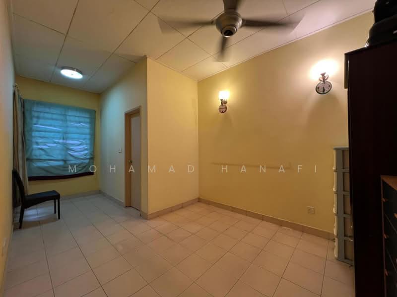 2-storey Terraced House for Sale in Bukit Jelutong (Shah Alam) - Mohamad Hanafi - Interior - PropertyGuru.com.my
