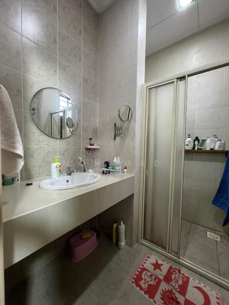 2-storey Terraced House for Sale in Bukit Jelutong (Shah Alam) - Mohamad Hanafi - Bathroom - PropertyGuru.com.my