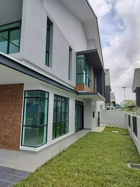 Cluster House for Rent in Iskandar Puteri (Nusajaya) (Johor) - Joyce Tan - Exterior - PropertyGuru.com.my