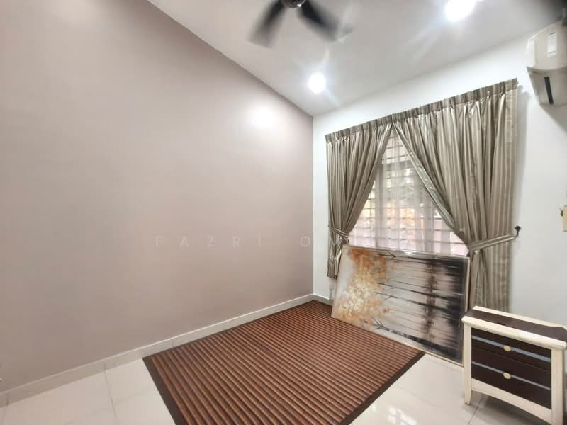 Jentayu @ Bandar Enstek untuk Untuk Dijual - RM 1,250,000, Mac 2026 - PropertyGuru.com.my