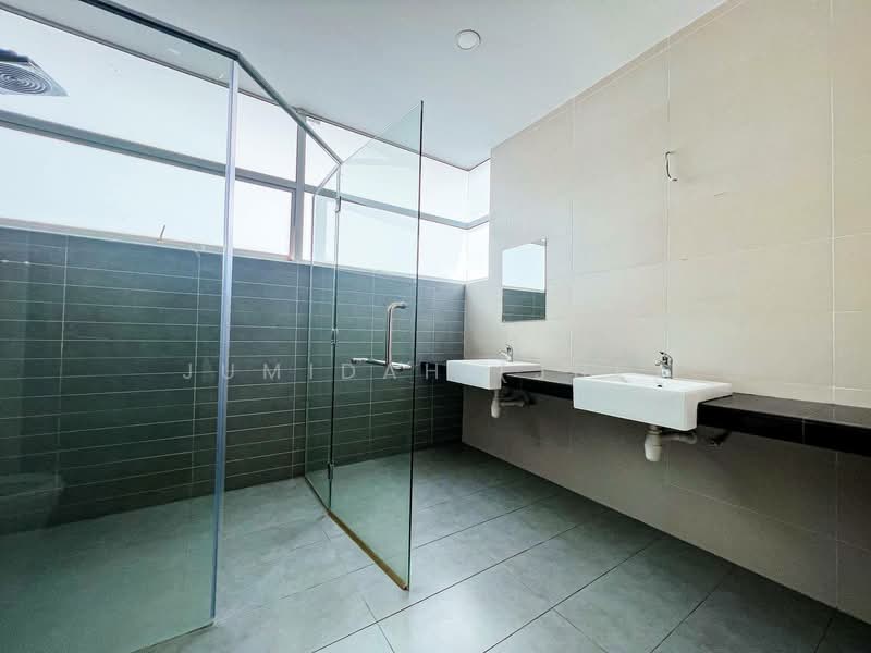 Semi-Detached House for Rent in Cyberjaya (Selangor) - JUMIDAH (JUE) - Bathroom - PropertyGuru.com.my