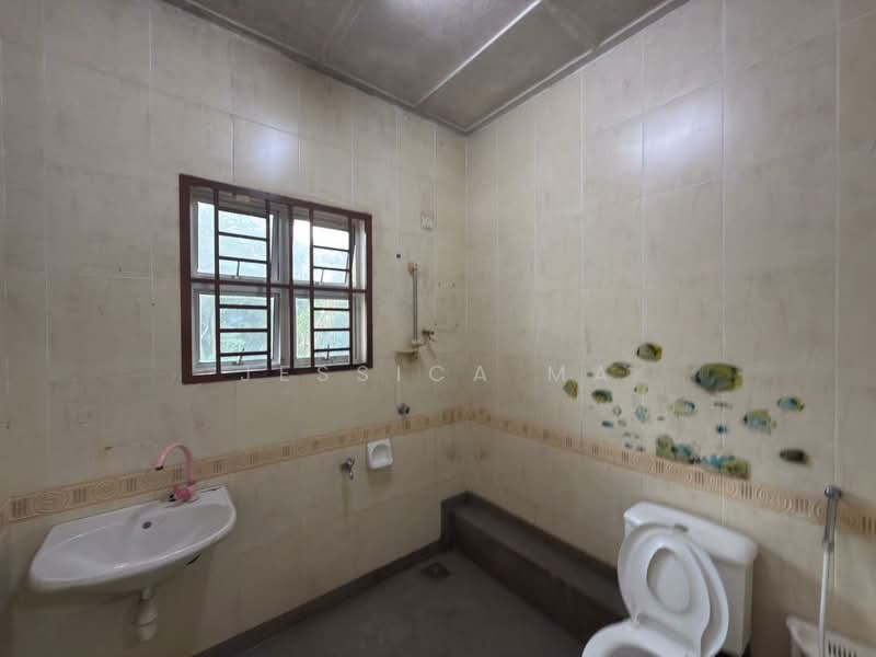Pelangi Indah untuk Untuk Disewa - RM 3,100 /bulan, Apr 2026 - Bathroom - PropertyGuru.com.my
