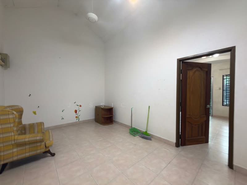 Pelangi Indah untuk Untuk Disewa - RM 3,100 /bulan, Apr 2026 - Living Room - PropertyGuru.com.my