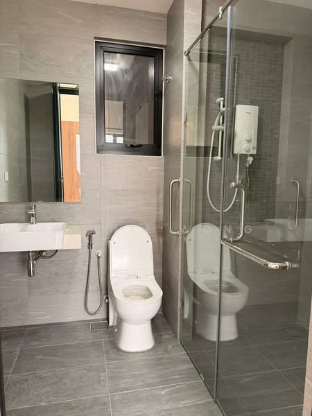 Service Residence for Rent at Gems Residences - Winnie Wong - Bathroom - PropertyGuru.com.my