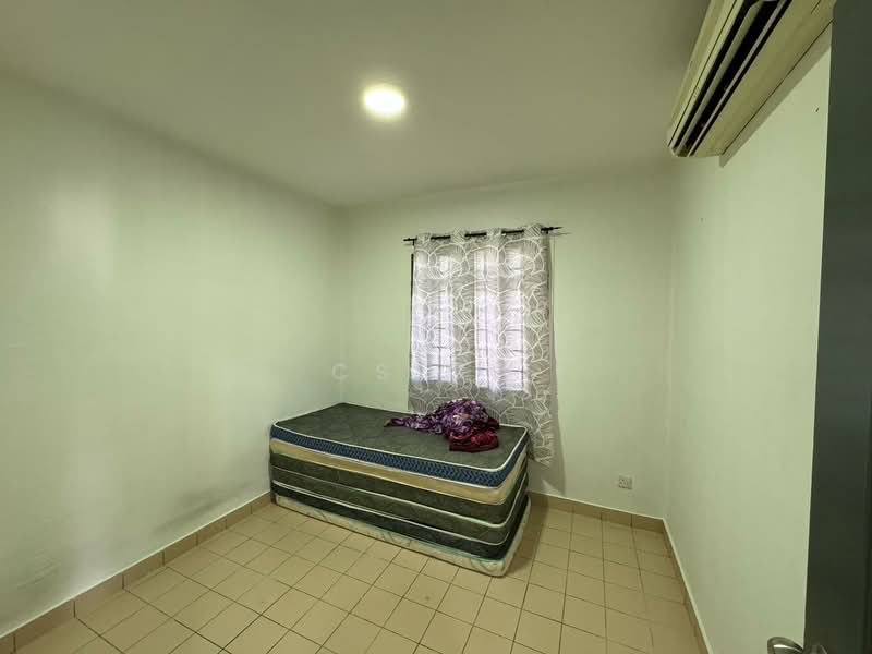 Condominium for Rent at Perdana Exclusive - CS OW - Bedroom - PropertyGuru.com.my