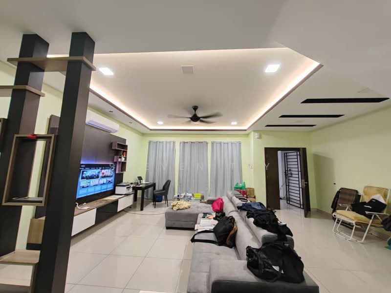 Bandar Puteri Klang untuk Untuk Dijual - RM 930,000, Apr 2026 - Living Room - PropertyGuru.com.my