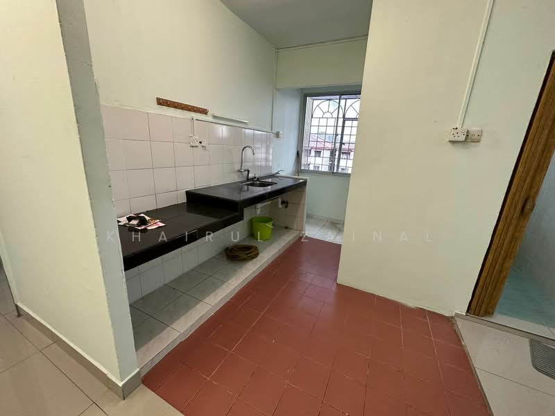 Apartment Harmoni untuk Untuk Dijual - RM 120,000, Apr 2026 - Kitchen - PropertyGuru.com.my