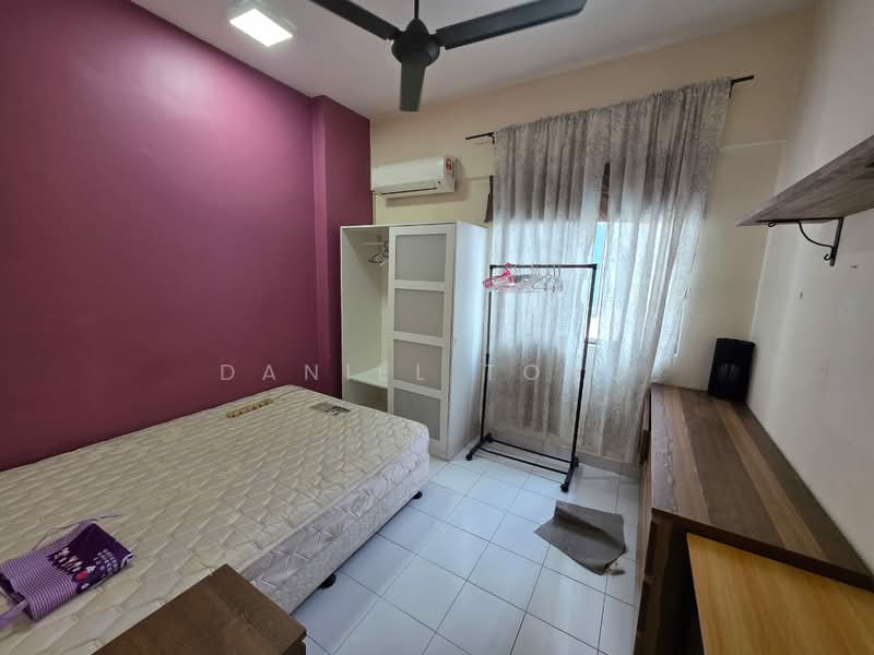 E-Tiara untuk Untuk Disewa - RM 2,200 /bulan, Apr 2026 - Bedroom - PropertyGuru.com.my