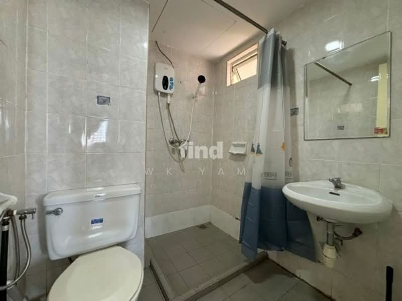 Condominium for Rent at Gold Coast Resort Condominium - WK Yam - Bathroom - PropertyGuru.com.my