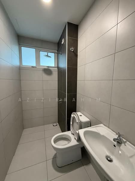 Augusta @ Precinct 12 untuk Untuk Disewa - RM 3,400 /bulan, Apr 2026 - Bathroom - PropertyGuru.com.my