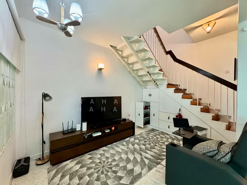 2-storey Terraced House for Sale in Ampang Jaya (Ampang) - Nahathir Shahabudin - Living Room - PropertyGuru.com.my