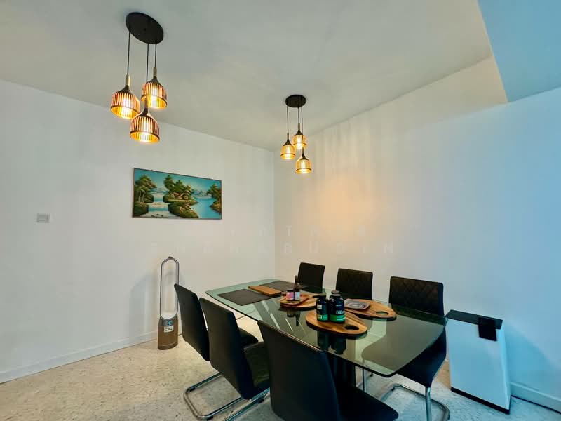 2-storey Terraced House for Sale in Ampang Jaya (Ampang) - Nahathir Shahabudin - Dining Room - PropertyGuru.com.my