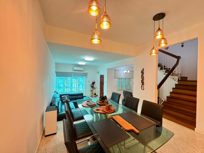 2-storey Terraced House for Sale in Ampang Jaya (Ampang) - Nahathir Shahabudin - Living Room - PropertyGuru.com.my