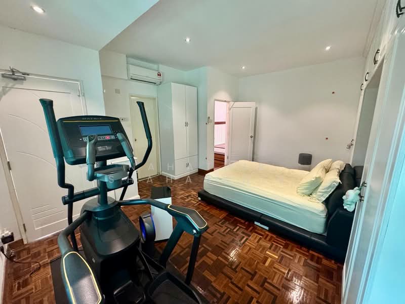 2-storey Terraced House for Sale in Ampang Jaya (Ampang) - Nahathir Shahabudin - Bedroom - PropertyGuru.com.my