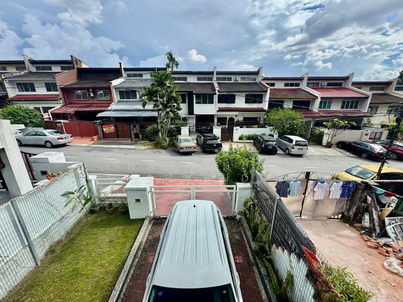 2-storey Terraced House for Sale in Ampang Jaya (Ampang) - Nahathir Shahabudin - Exterior - PropertyGuru.com.my