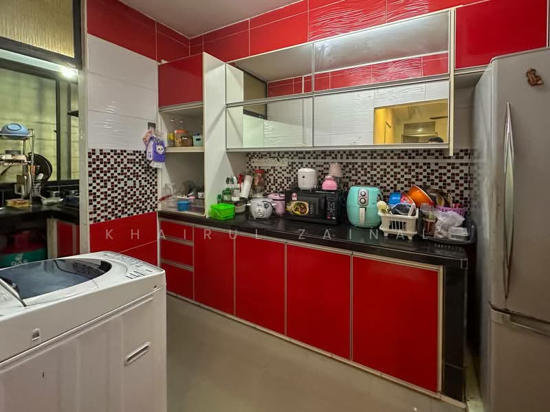 Bayu Tasik 1 untuk Untuk Dijual - RM 380,000, Mac 2026 - Kitchen - PropertyGuru.com.my