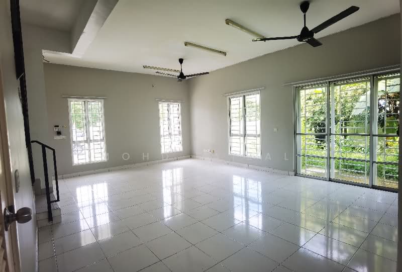 2-storey Terraced House for Sale in Hulu Semenyih (Selangor) - Mohd Faizal - Living Room - PropertyGuru.com.my