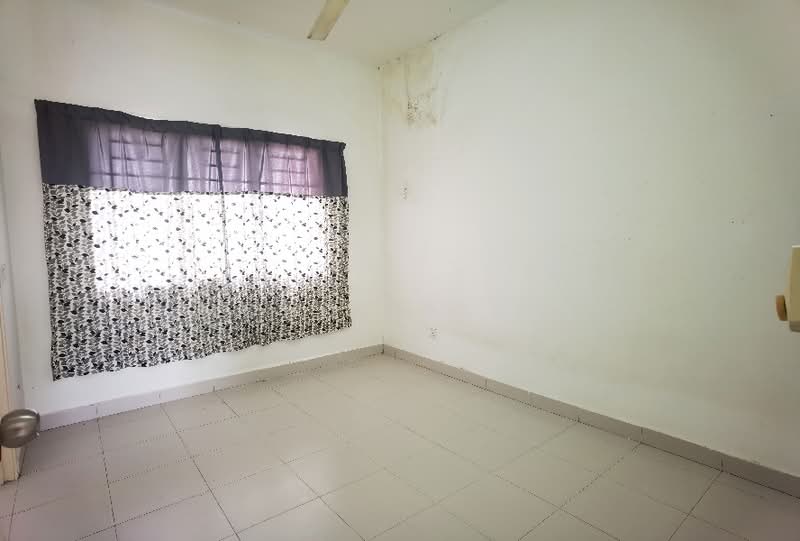 2-storey Terraced House for Sale in Hulu Semenyih (Selangor) - Mohd Faizal - Interior - PropertyGuru.com.my