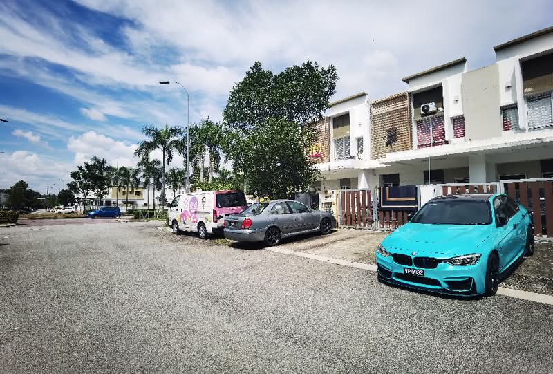 2-storey Terraced House for Sale in Hulu Semenyih (Selangor) - Mohd Faizal - Exterior - PropertyGuru.com.my