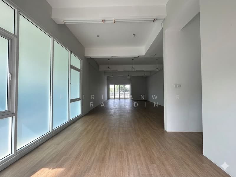 Kedai untuk Disewa di Taman Glenmarie (Shah Alam) - Khairil Anwar Sirajudin - Interior - PropertyGuru.com.my