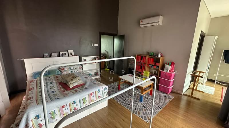 3-storey Terraced House for Sale in Laman Glenmarie (Shah Alam) - Mohd Mortadza Ahmad - Bedroom - PropertyGuru.com.my