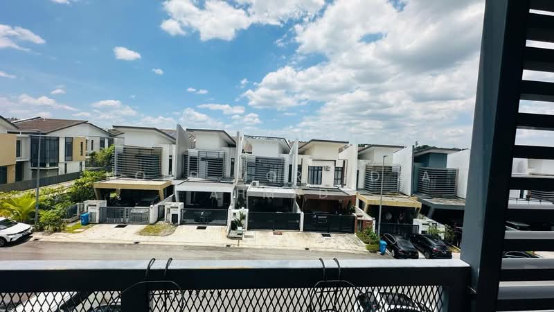 3-storey Terraced House for Sale in Laman Glenmarie (Shah Alam) - Mohd Mortadza Ahmad - PropertyGuru.com.my
