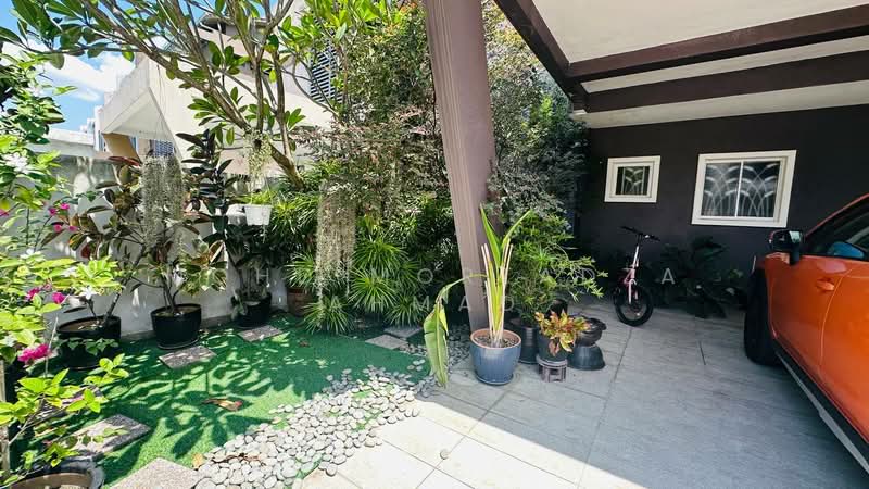 3-storey Terraced House for Sale in Laman Glenmarie (Shah Alam) - Mohd Mortadza Ahmad - Exterior - PropertyGuru.com.my